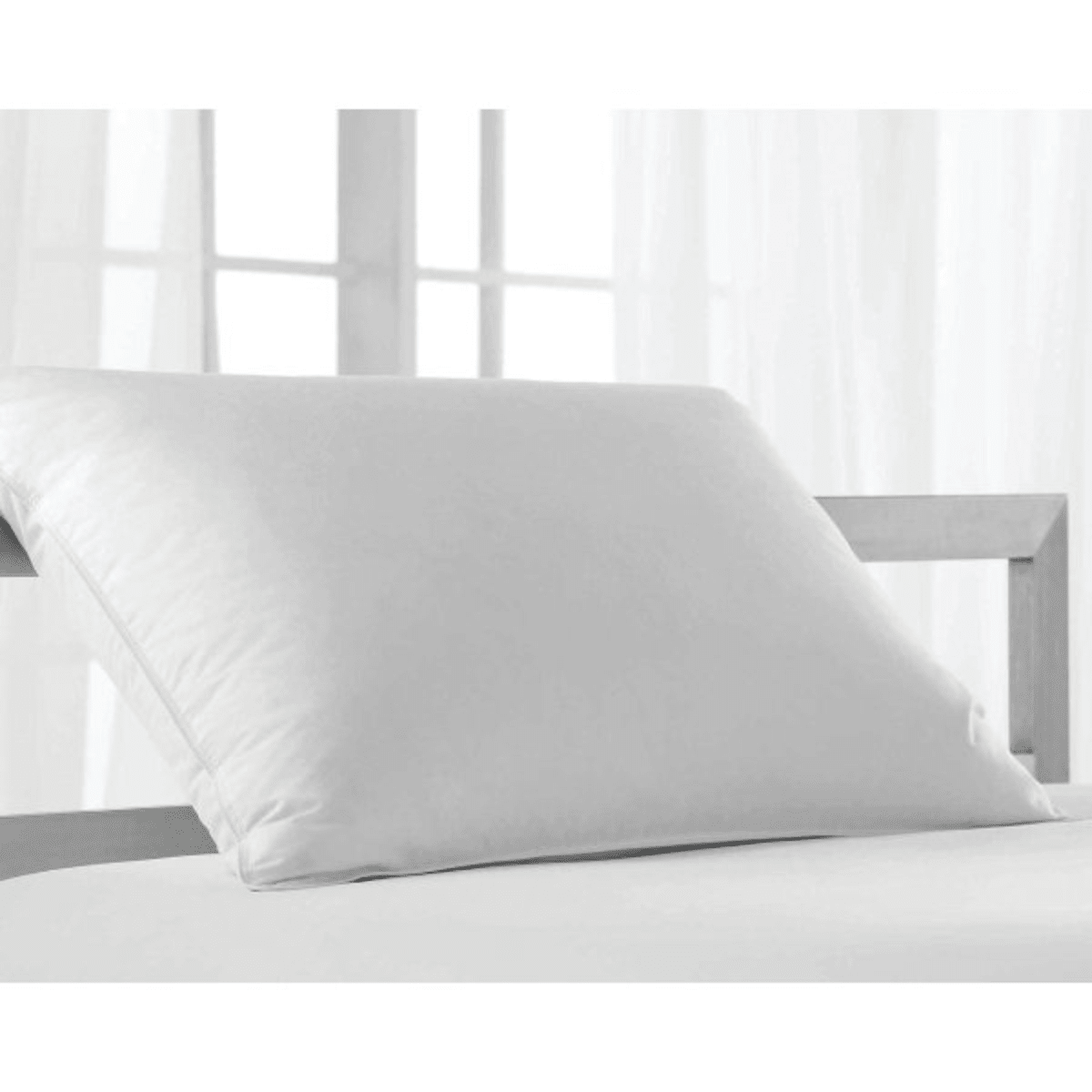 Dream Essence Down Alternative Pillow King 20x36 28 Ounce Case