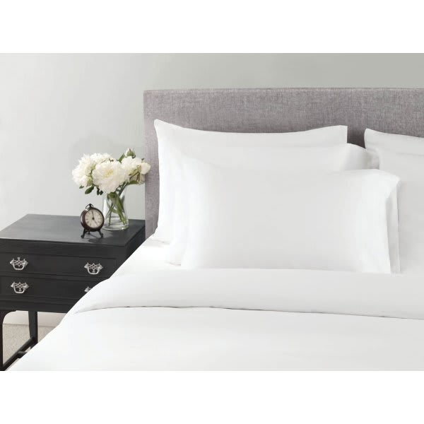 1888 Mills® Wynrest T300 Queen Pillowcase 20x35 Inch, Case Of 72