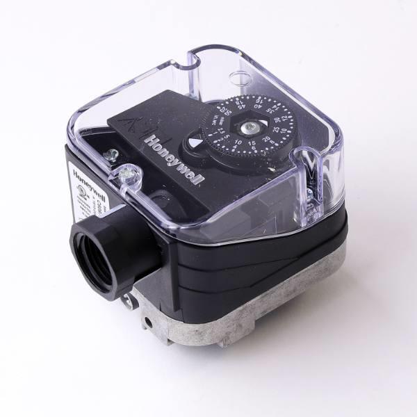 Honeywell Gas Pressure Switch, Break On Fall, Manual Reset, 1/4 NPT, 12