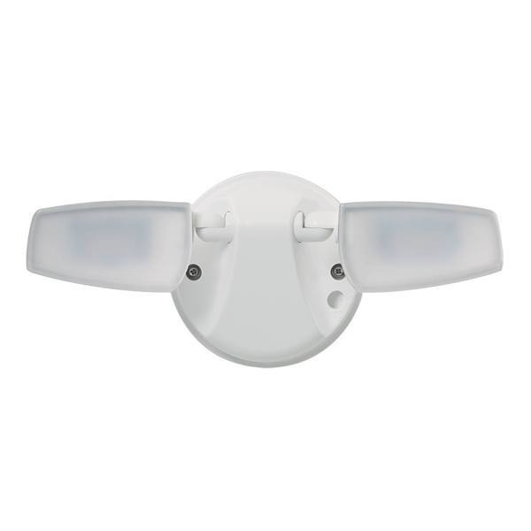 Halo Twin-Head Led Flood Light 1,420 Lumens, 4,000 K, Integrated Photocell White