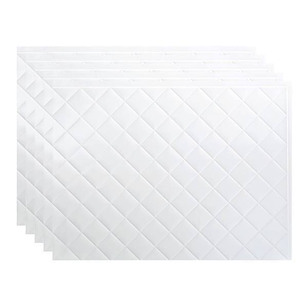 Fasade 18x24 Quilted Vinyl Backsplash Panel, Gloss White, Package Of 5