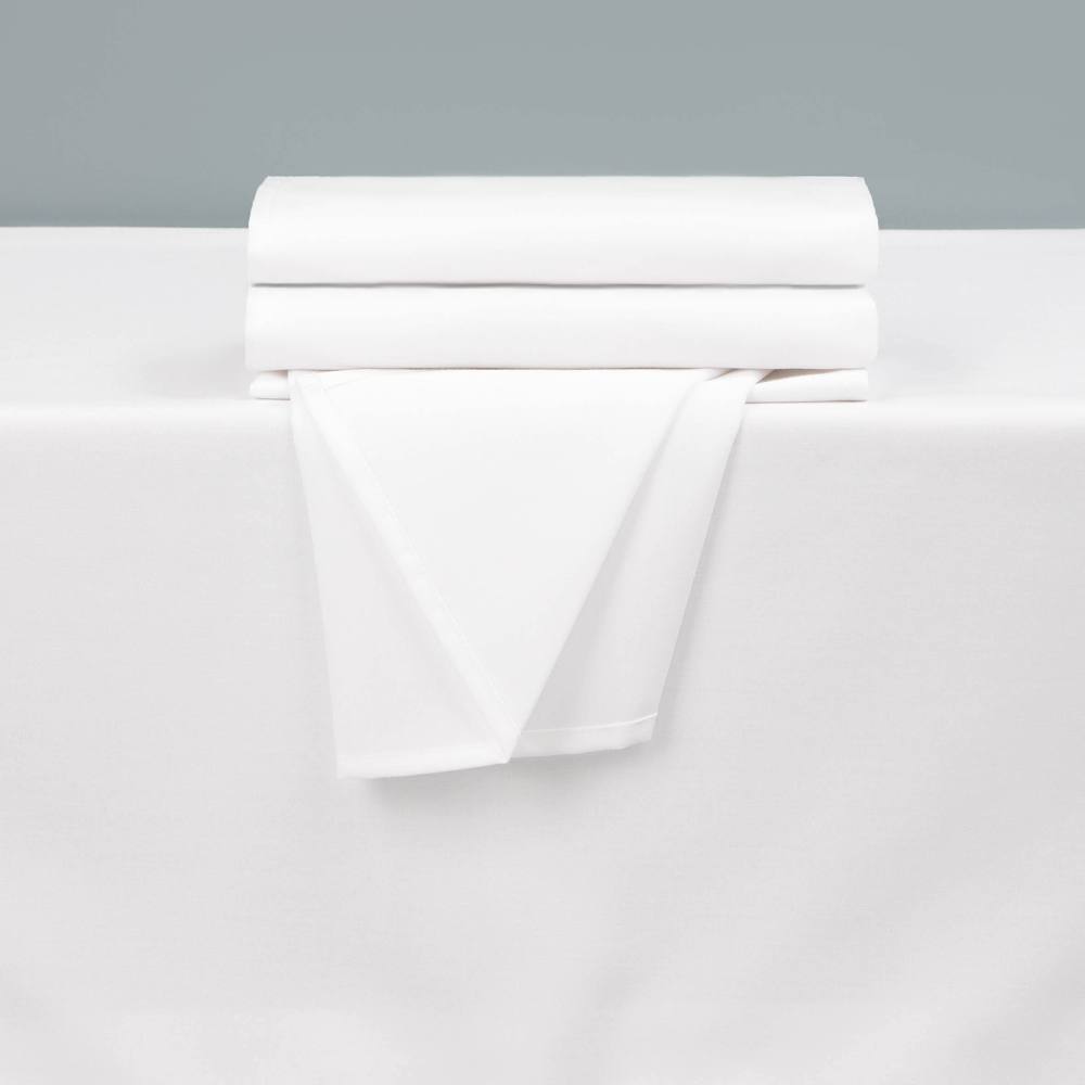 Bokser Spun Soft Tablecloth, 100% Polyester, 90x132, White Case Of 12