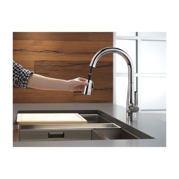 Delta® 1Handle Kitchen Faucet w/ 1.8 GPM in Chrome HD Supply