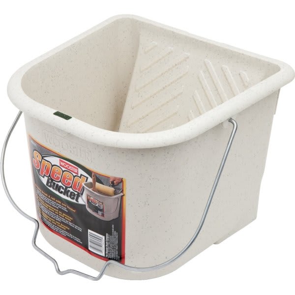 Wooster 1/2 Gallon Speed Bucket