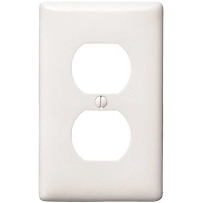 HUBBELL WIRING 1-Gang Duplex Wall Plate - White
