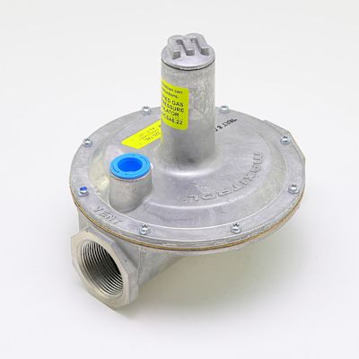 Maxitrol 1 1/2"npt 2psi Max Inlet 7-11"wc Outlet Line Pressure Gas Regulator