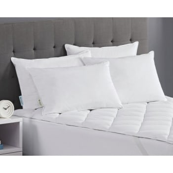 Choice Hotels Luminesse™ Firm Pillow, King, Case Of 6