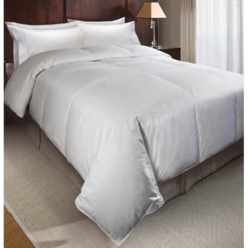 Image for Manchester Mills® Monarch Down Comforter Queen 88x94 28oz, Case Of 4 from HD Supply