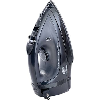 Voyager Signature Retractable Cord Iron 1100 Watt Black