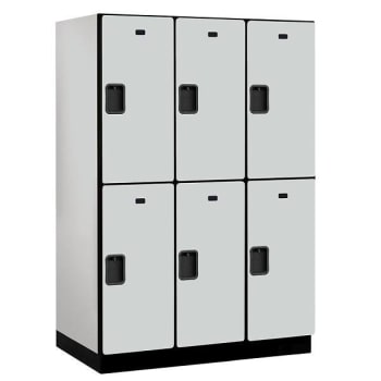 Salsbury Industries 18" Wide Double Tier Wood Locker, 3 Wide, 24" Deep, Gray