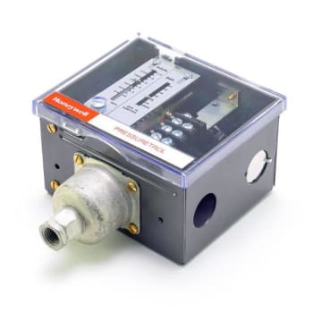Image for Honeywell Pressuretrol® Controllers Switch, Modulating, 5-150 Psi from HD Supply
