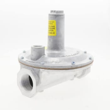 Image for Maxitrol 1 1/4"npt 2psi Max Inlet 7-11"wc Outlet Line Pressure Gas Regulator from HD Supply