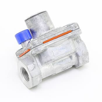 Image for Maxitrol 1/8"npt Inlet 2.8-5.2"wc Outlet Rbbr Seat Poppt Appliance Gas Regulator from HD Supply