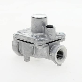 Image for Maxitrol 1/4"npt 1/2psi Inlet 3-5"wc Outlt Rbbr Seat Poppt Applnce Gas Regulator from HD Supply