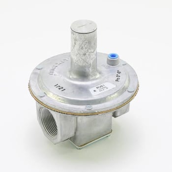 Image for Maxitrol 1 1/4"npt 3-6"wc Outlet Pressure Strght Flow Design Appliance Regulator from HD Supply