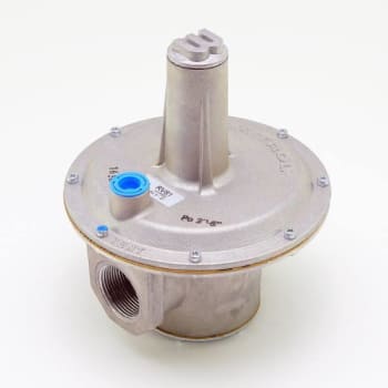 Maxitrol 1 1/4"Npt 3-6"Wc Op Straight-Thru Flow Design Gas Regulator