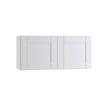 Express Shaker 24 In W X 12 In D X 12 In H Assembled Plywood Wall Bridge Kitchen Cabinet In Vesper White With Soft Close