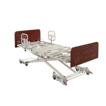 Medacure® Versatile Low Bed 36-48"W X 80-88"L 550lb. Capacity Flr Lock With Assist Rails And Coastal Grey Ends.