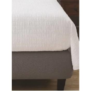 Image for Diamante Quality Inn White Top Sheet Queen Case Of 10 from HD Supply