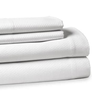 Image for Diamante Comfort Inn & Suites White Top Sheet City Scheme King Case Of 10 from HD Supply