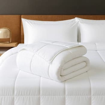 Cotton Bay® Ultimate Cotton Sateen Blanket Insert Queen 90x90" Case Of 8