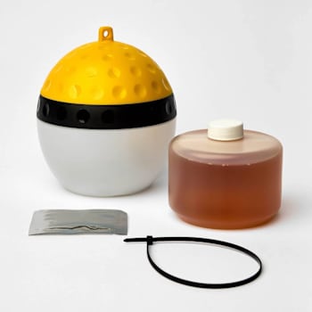 Hot Shot Spectracide™ Wasp Hornet And Yellow Jacket Trap Case Of 4