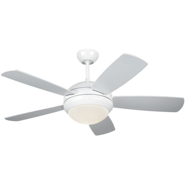 Monte Carlo 44 White Discus Ii Ceiling Fan With Light Kit