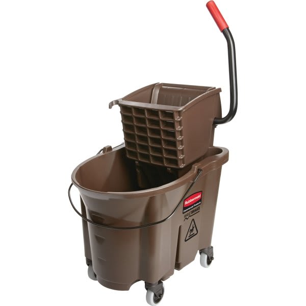 Rubbermaid 35 Quart Plastic Mop Bucket w/ SidePress Wringer (Brown